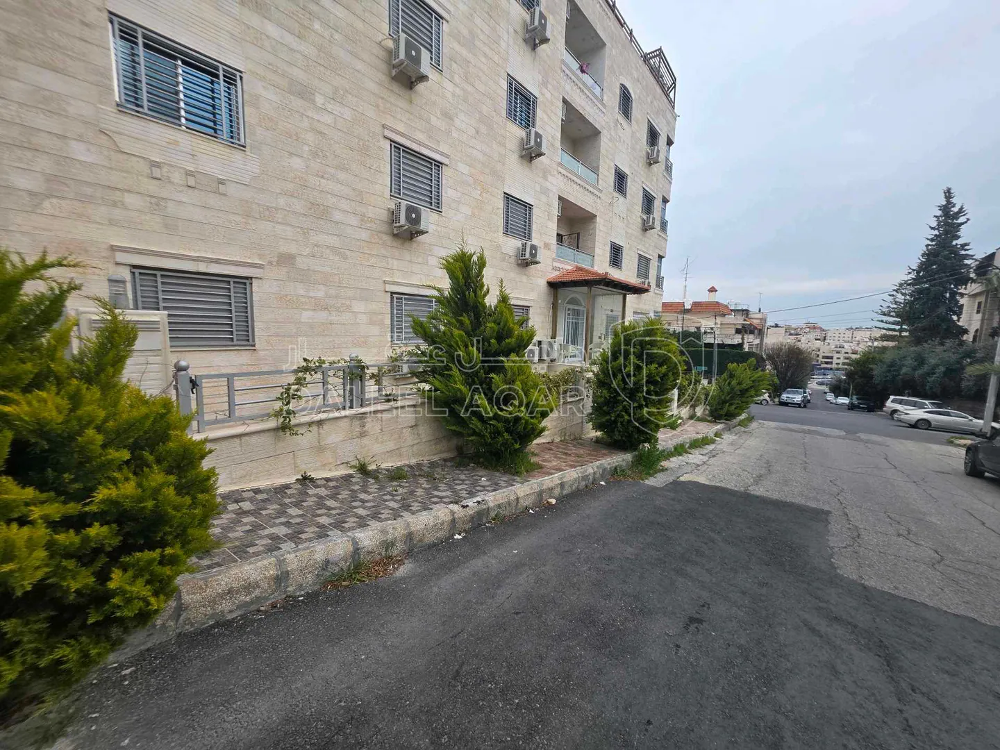 شقة في عمان - الرابية - 235,000 دأ - صورة 1