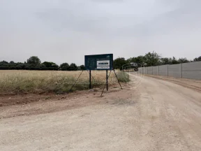 أرض في عمان منجا طريق مادبا الشرقي بجانب King's Acadmey - 97,000 دأ - صورة NaN