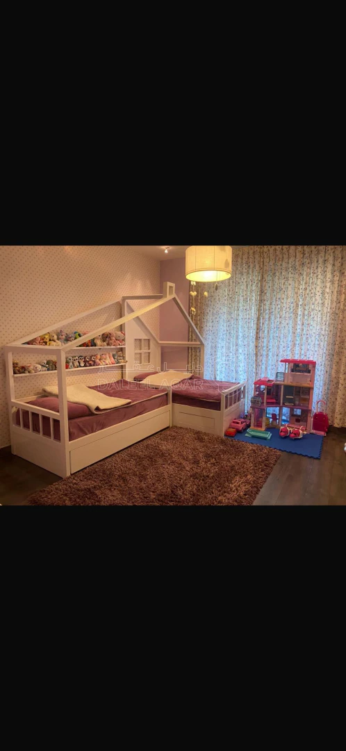 شقة في دير غبار شارع القبيلة - 165,000 دأ - صورة 1