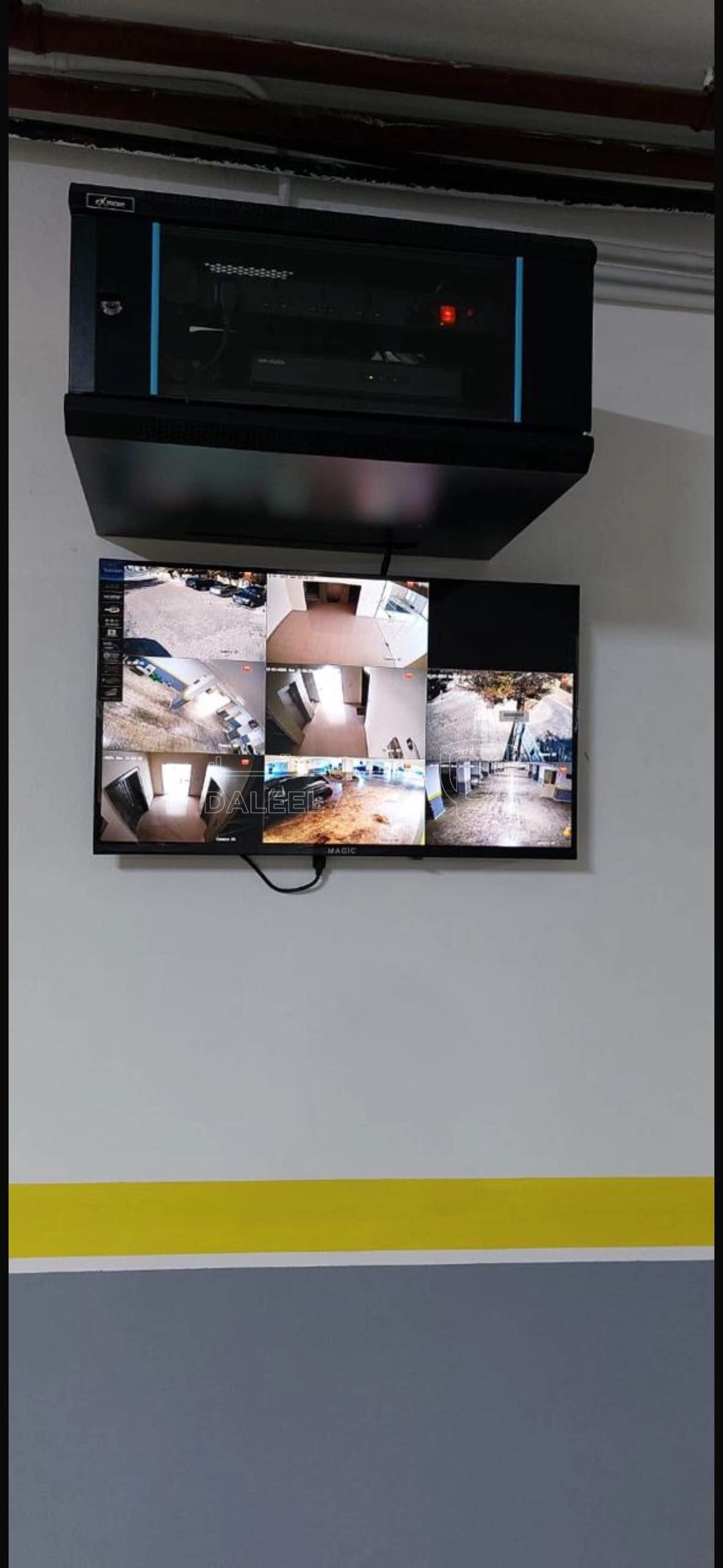 شقة في دير غبار شارع القبيلة - 165,000 دأ - صورة 1