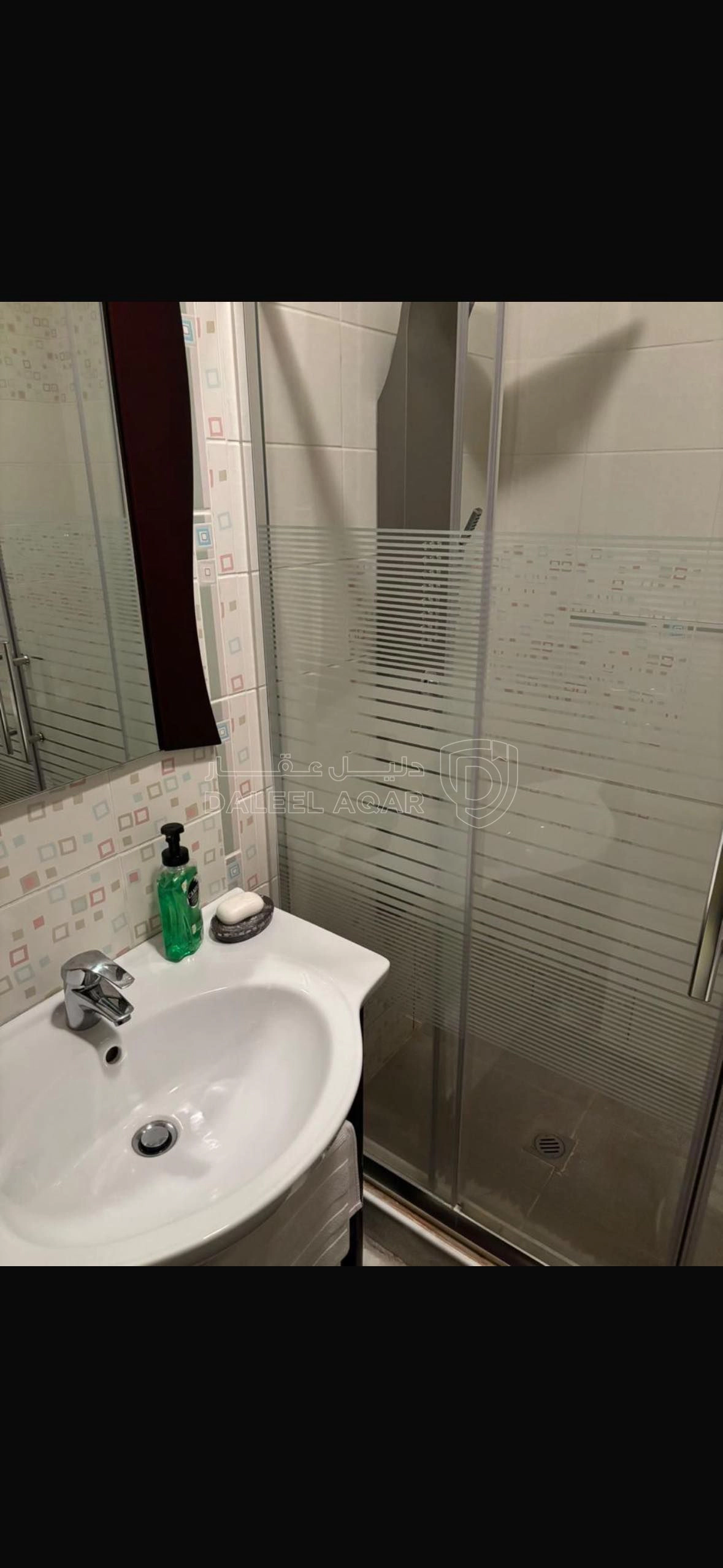 شقة في دير غبار شارع القبيلة - 165,000 دأ - صورة 1