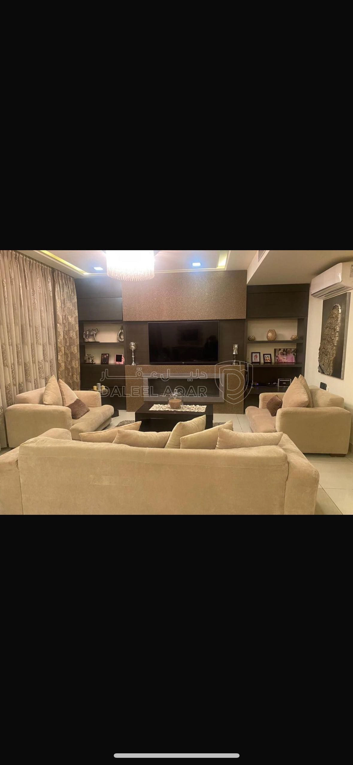 شقة في دير غبار شارع القبيلة - 165,000 دأ - صورة 1