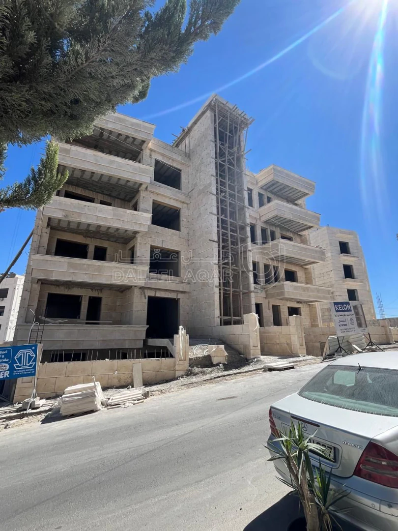 شقة في شقة ارضية مع مسبح خاص في ضاحية النخيل - 260,000 دأ - صورة 1