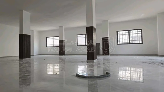 مبنى - الشارع التجاري مقابل صيدلية عين السخنة - 80000 دأ