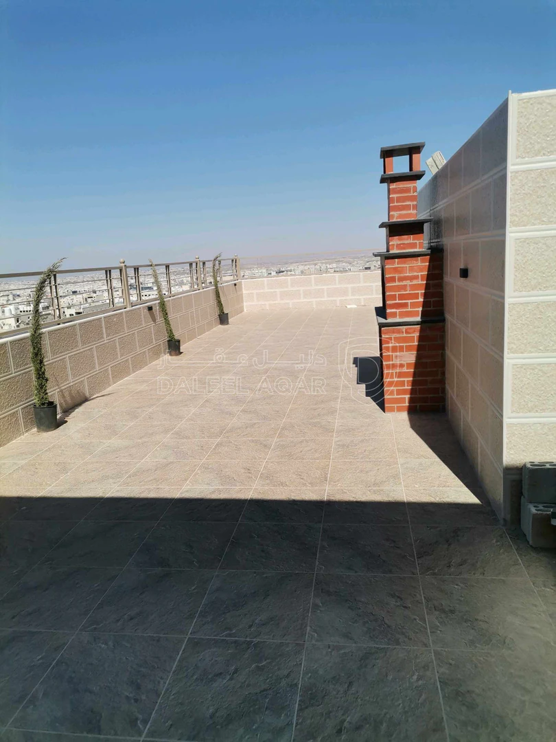 شقة في   جنوب كليه الطب لجامعه اليرموك خلف صيدلية الرازي  - 95,000 دأ - صورة 1