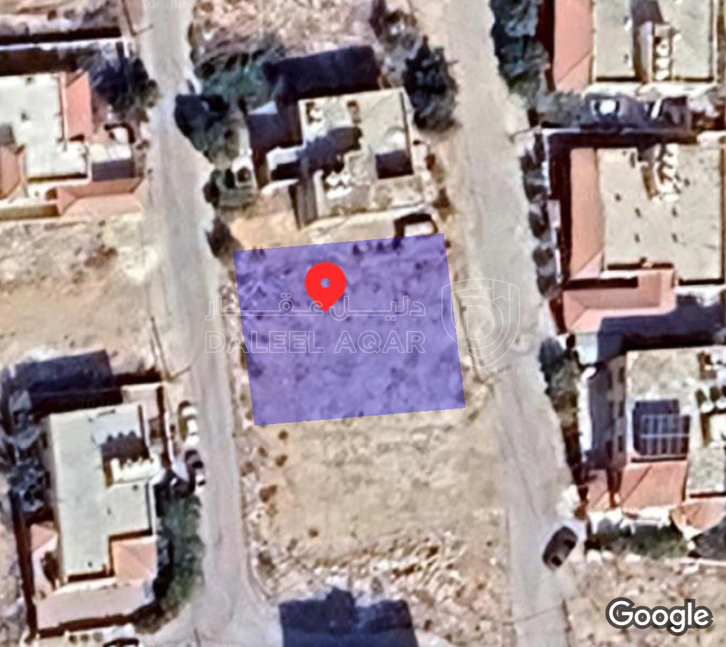 أرض في الزرقاء الجديدة جبل المغير - 60,000 دأ - صورة 1
