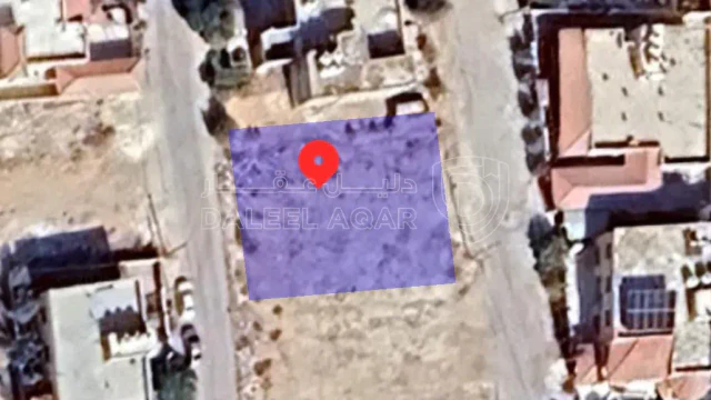 أرض في الزرقاء الجديدة جبل المغير - 55,000 دأ - صورة 1