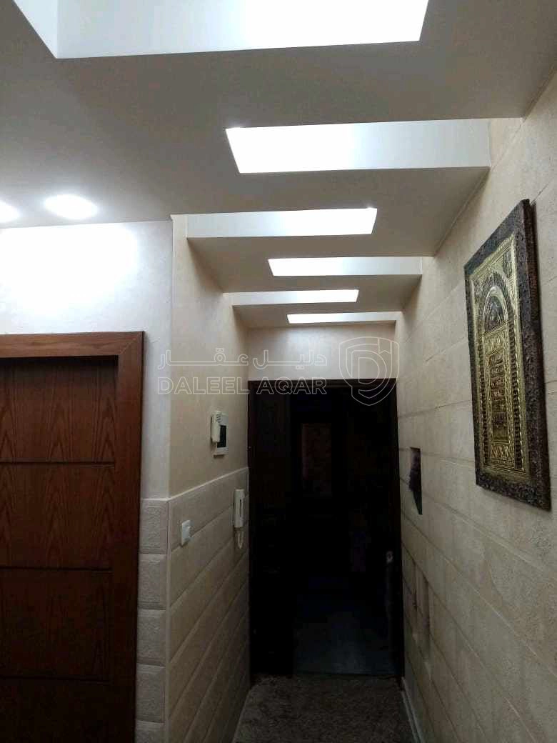 شقة في عرجان شارع هارون الرشيد بناية ١٢٩ الطابق ٣ - 110,000 دأ - صورة 1