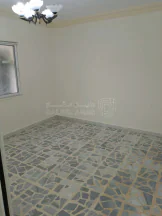شقة في الهاشمي الشمالي مقابل بنك الاسلامي - 33,000 دأ - صورة NaN