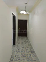 شقة في الهاشمي الشمالي مقابل بنك الاسلامي - 33,000 دأ - صورة NaN