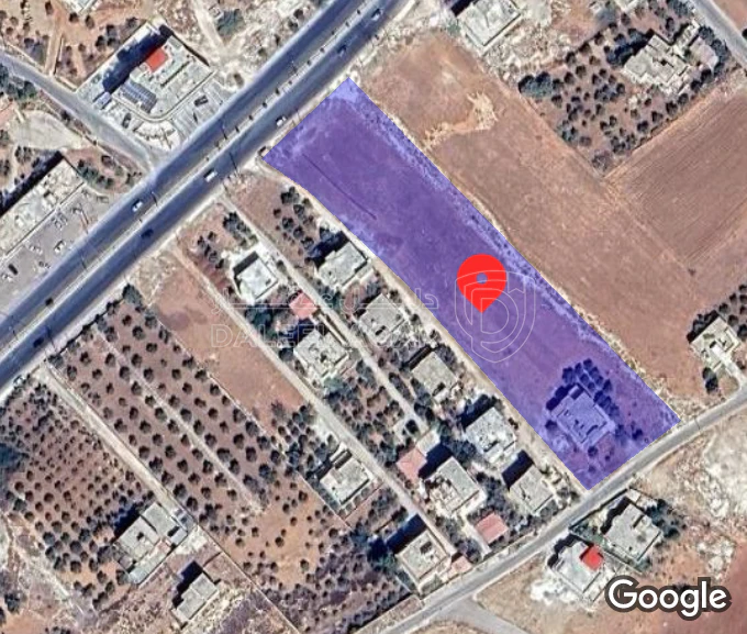 أرض في حسبان الشارع الرئيسي بالقرب من مديرية القضاء  - 27,000 دأ - صورة 1