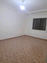 شقة في عمان شارع الاستقلال  - 54,000 دأ - صورة NaN
