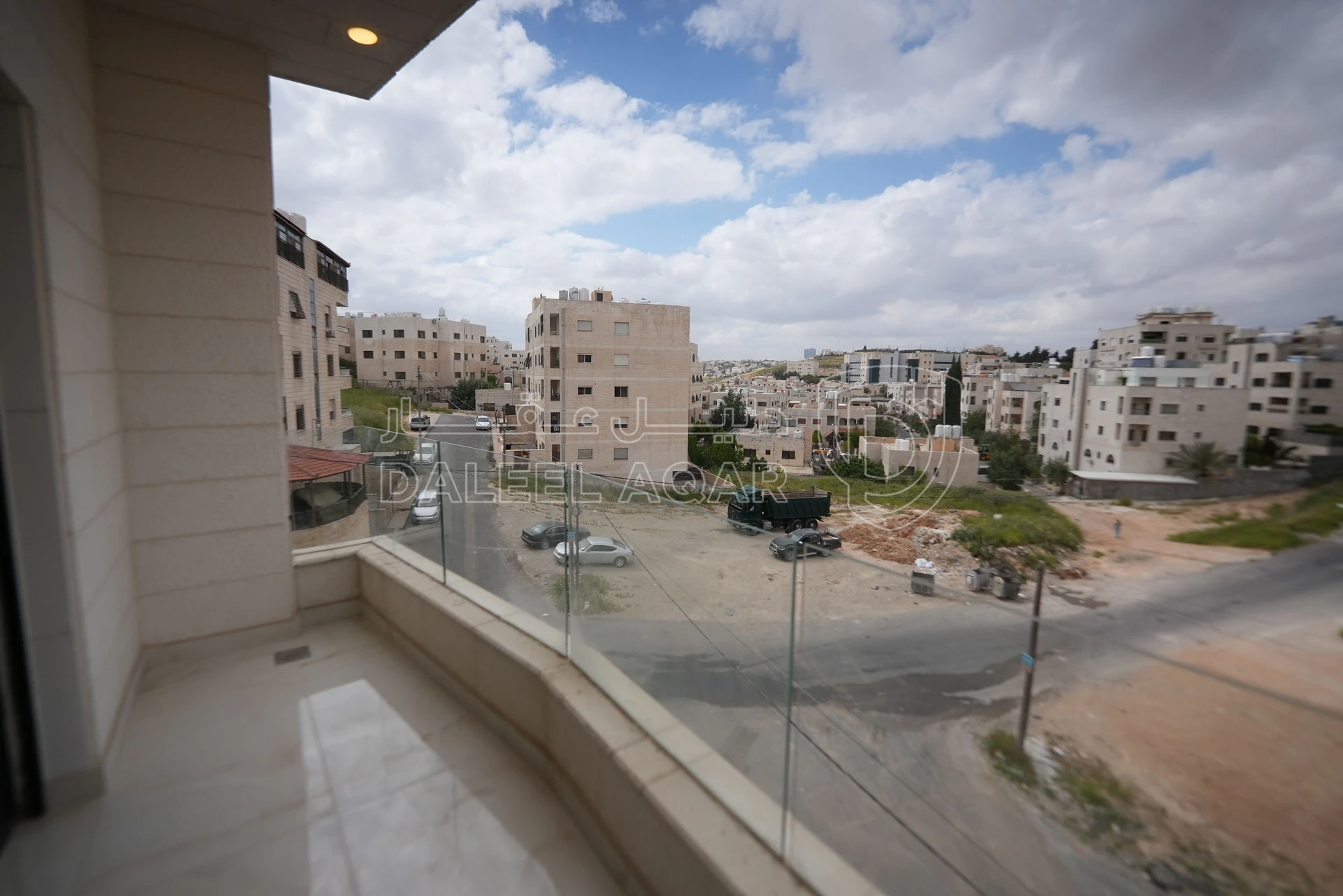 شقة في عمان _ جحره الجنوبي - 63,000 دأ - صورة 6