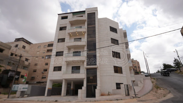 شقة - عمان _ جحره الجنوبي - 63000 دأ