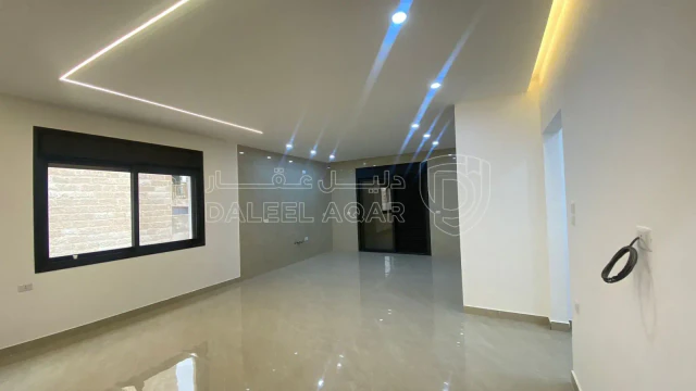 شقة - طبربور - خلف اكاديمية الشرطة  - 116000 دأ