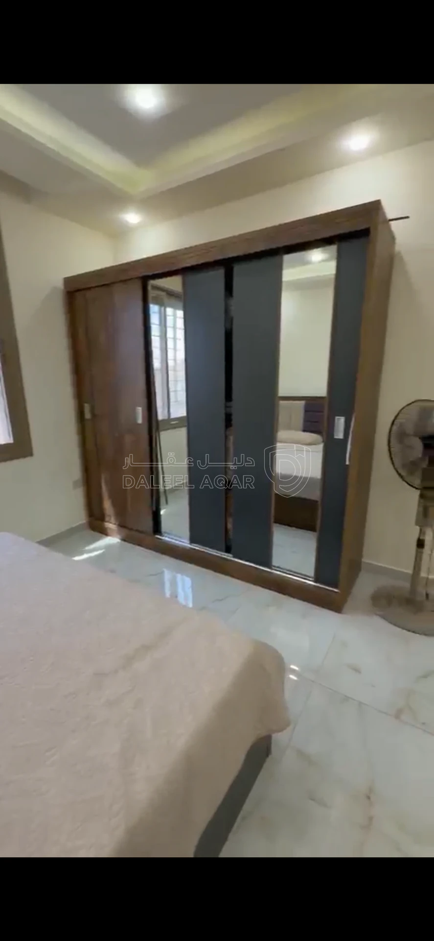 شقة في الحي الشرقي دوار الطياره  - 65,000 دأ - صورة 30