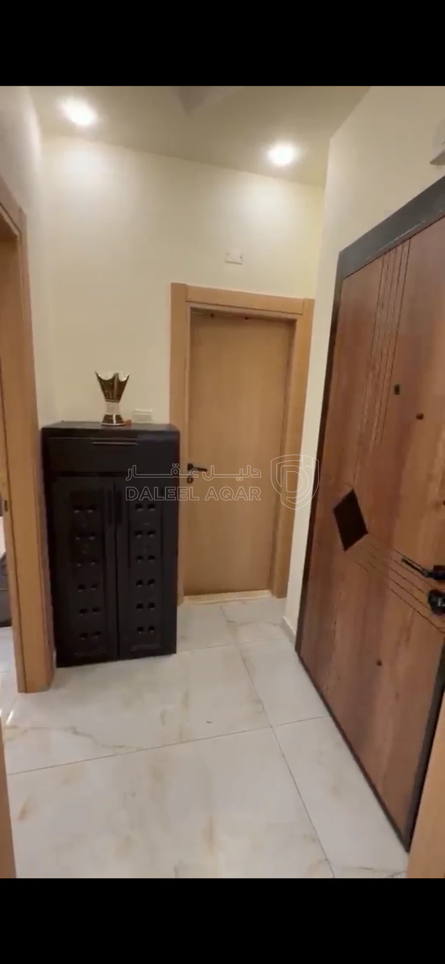 شقة في الحي الشرقي دوار الطياره  - 65,000 دأ - صورة 21