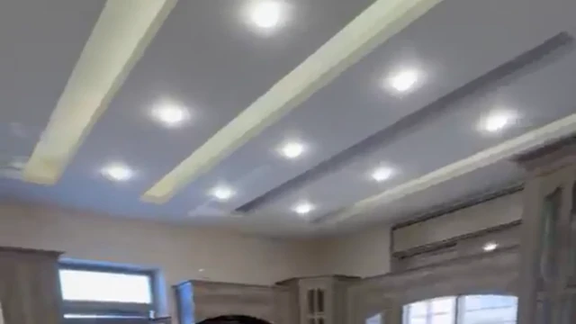 شقة في الحي الشرقي دوار الطياره  - 65,000 دأ - صورة NaN