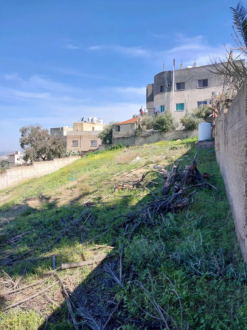 أرض في ناعور  - 65,000 دأ - صورة 1