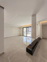 شقة في ام اذينة - شارع الدمام  - 228,000 دأ - صورة NaN