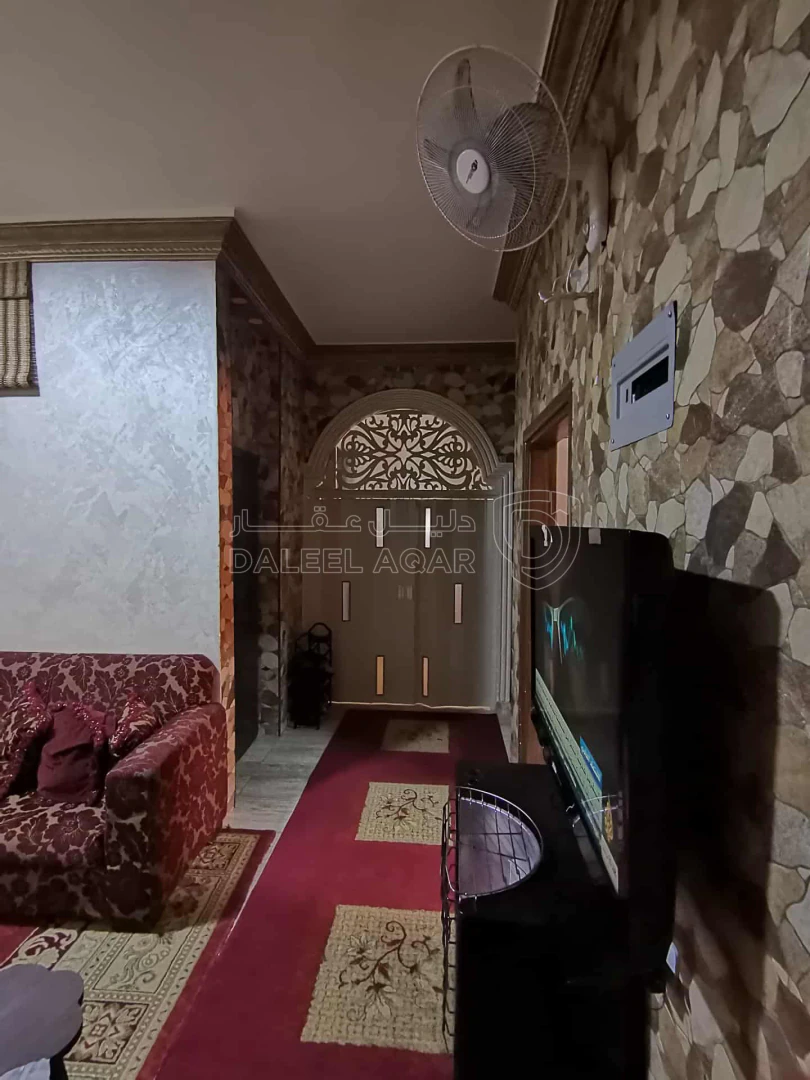 شقة في الهاشمي الشمالي  - 37,000 دأ - صورة 1
