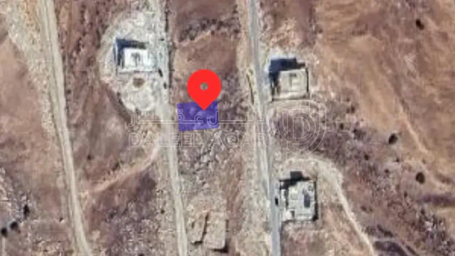 أرض في ارض ٥٠٠ متر ابو طارة - 120,000 دأ - صورة 1