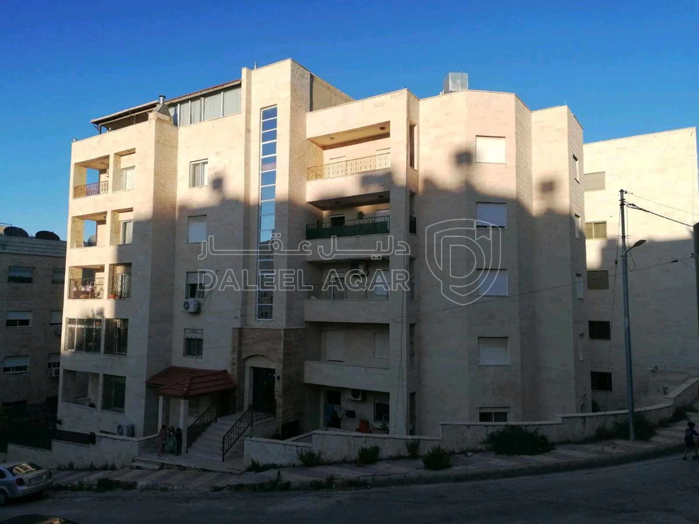 شقة في عمان شارع عين لحظة  - 48,000 دأ - صورة 1