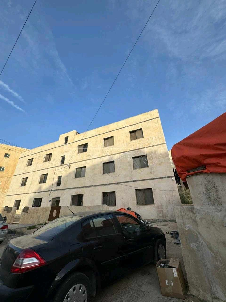 مبنى في أم الحيران خلف كازية الدروبي - 220,000 دأ - صورة 1
