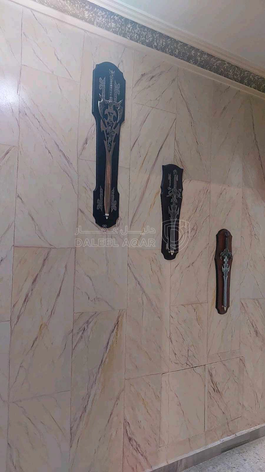 مبنى في عمان- الكوم الحي- الغربي - 470,000 دأ - صورة 1