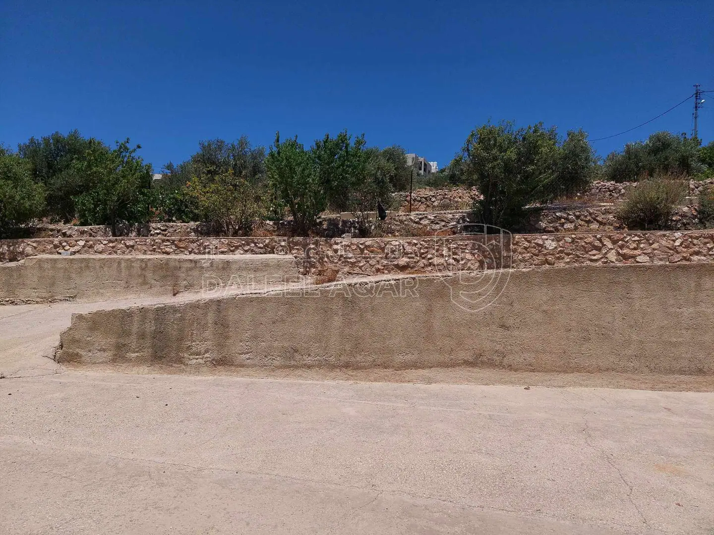 مزرعة/شاليه في السلط الزعتري منطقة المضري - 190,000 دأ - صورة 1