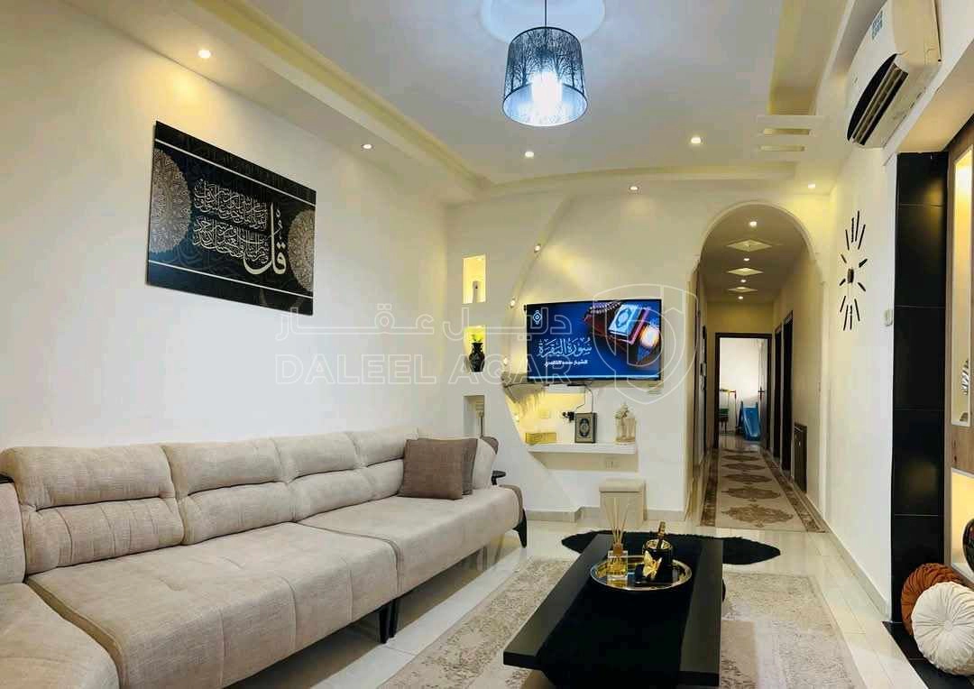 شقة في عمان طبربور ضاحية الامير هاشم شارع بير زيت - 82,000 دأ - صورة 1
