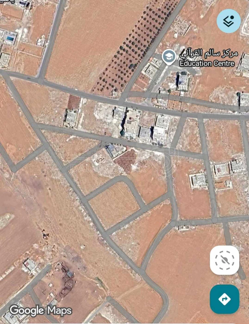 أرض في الموقر قريه سالم الحنو الجنوبي  - 42,000 دأ - صورة 1
