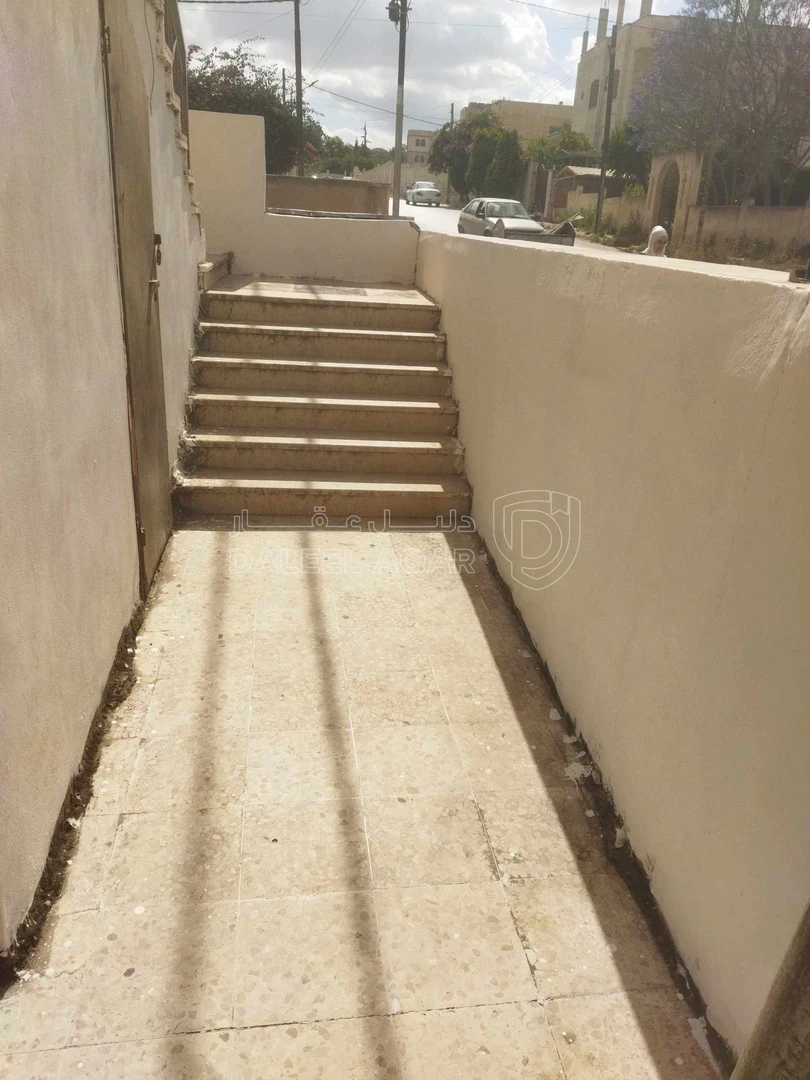 شقة في اربد دوار البياضة  - 27,900 دأ - صورة 1