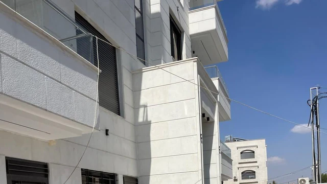 شقة في شفا بدران - مقابل ديوان السويلمين  - 77,000 دأ - صورة NaN