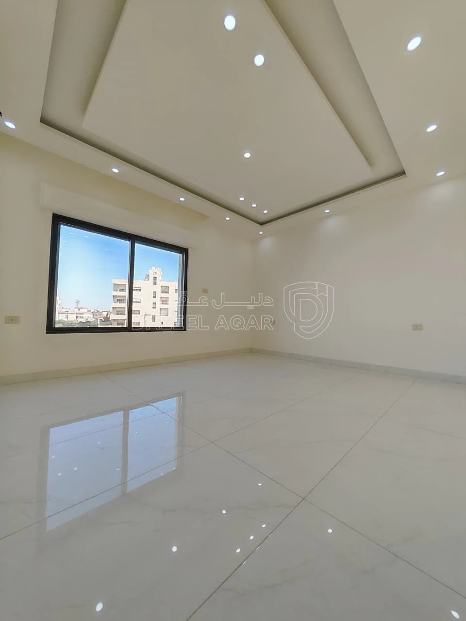 شقة في عمان الجبيهة حي الديوان  - 77,000 دأ - صورة 5