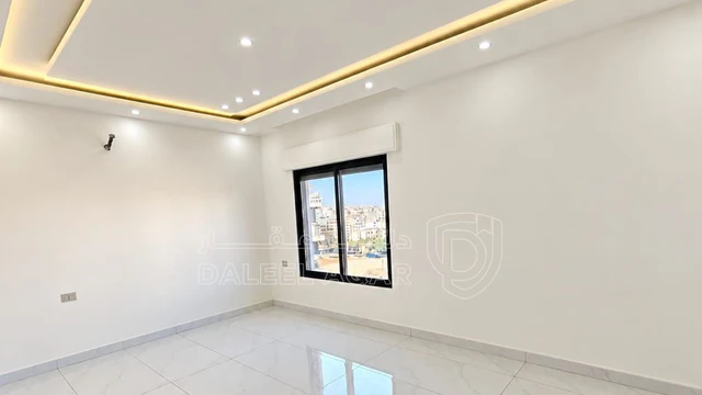 شقة في عمان الجبيهة حي الديوان  - 77,000 دأ - صورة NaN