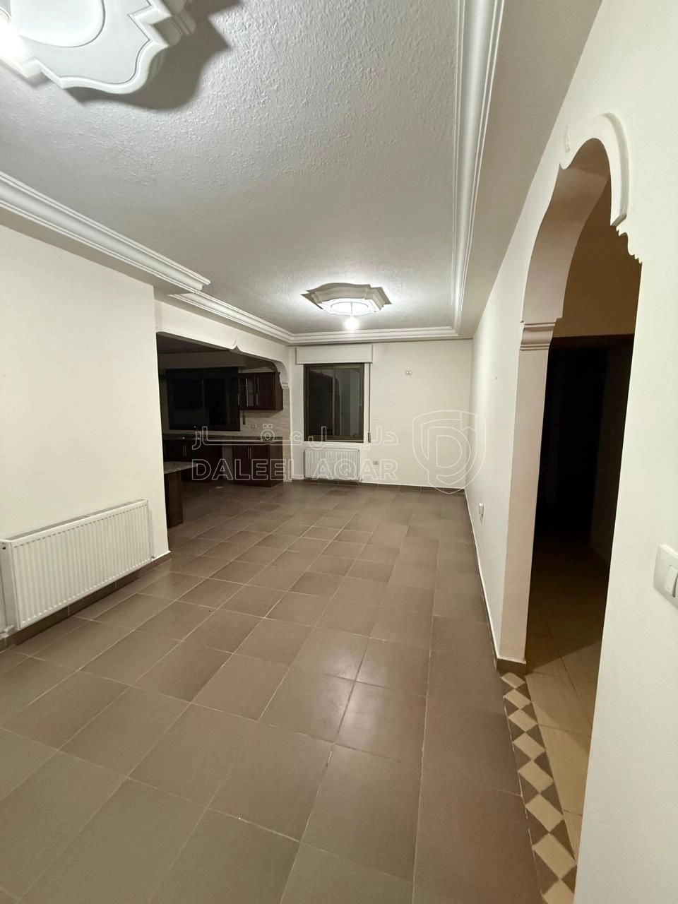 شقة في ضاحية الرشيد خلف مدرسة المنهل شارع الحاووز - 88,000 دأ - صورة 1