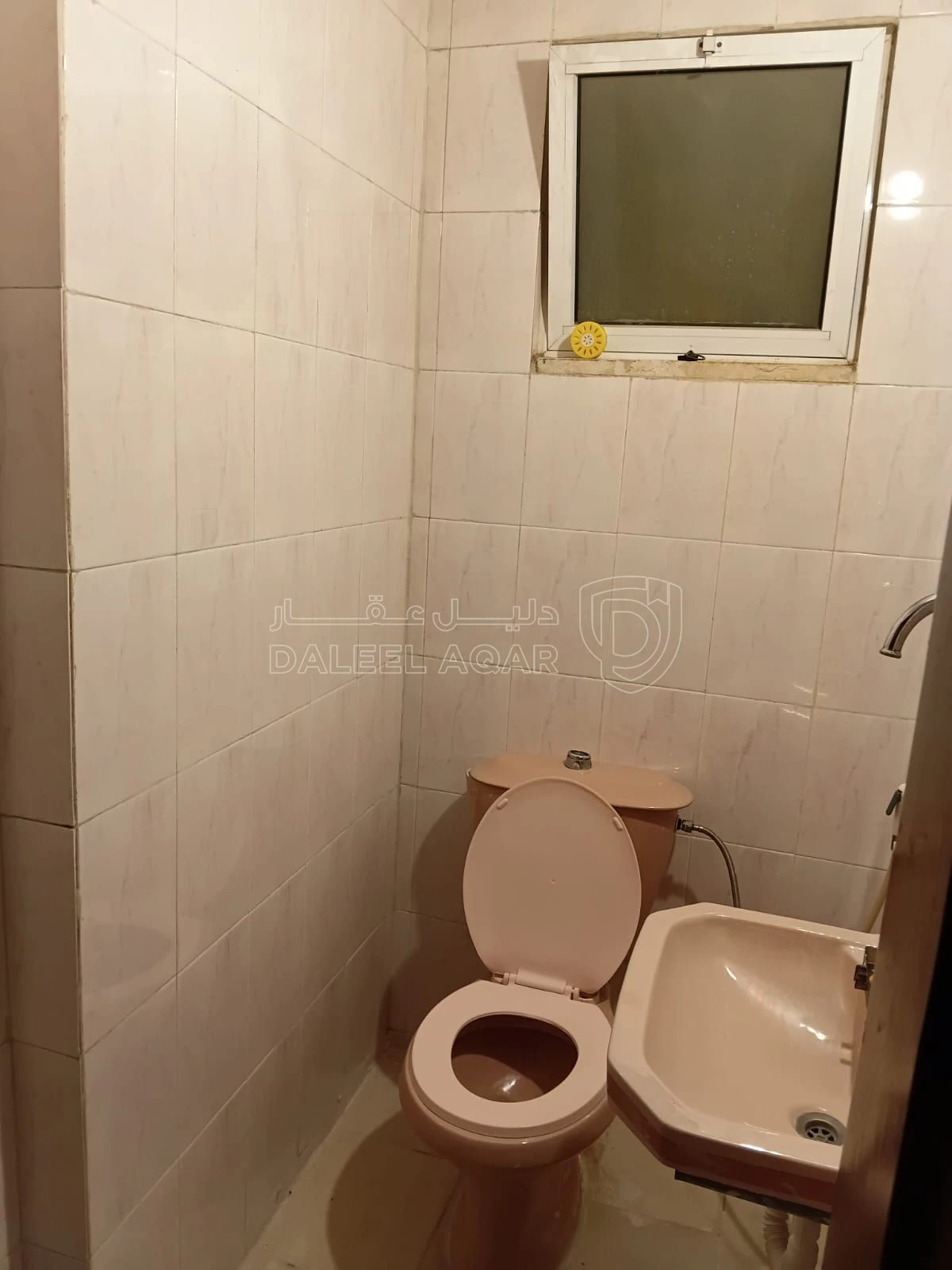 شقة في ضاحية الأمير حسن بالقرب من مسجد فخري سنجقية  - 35,000 دأ - صورة 9