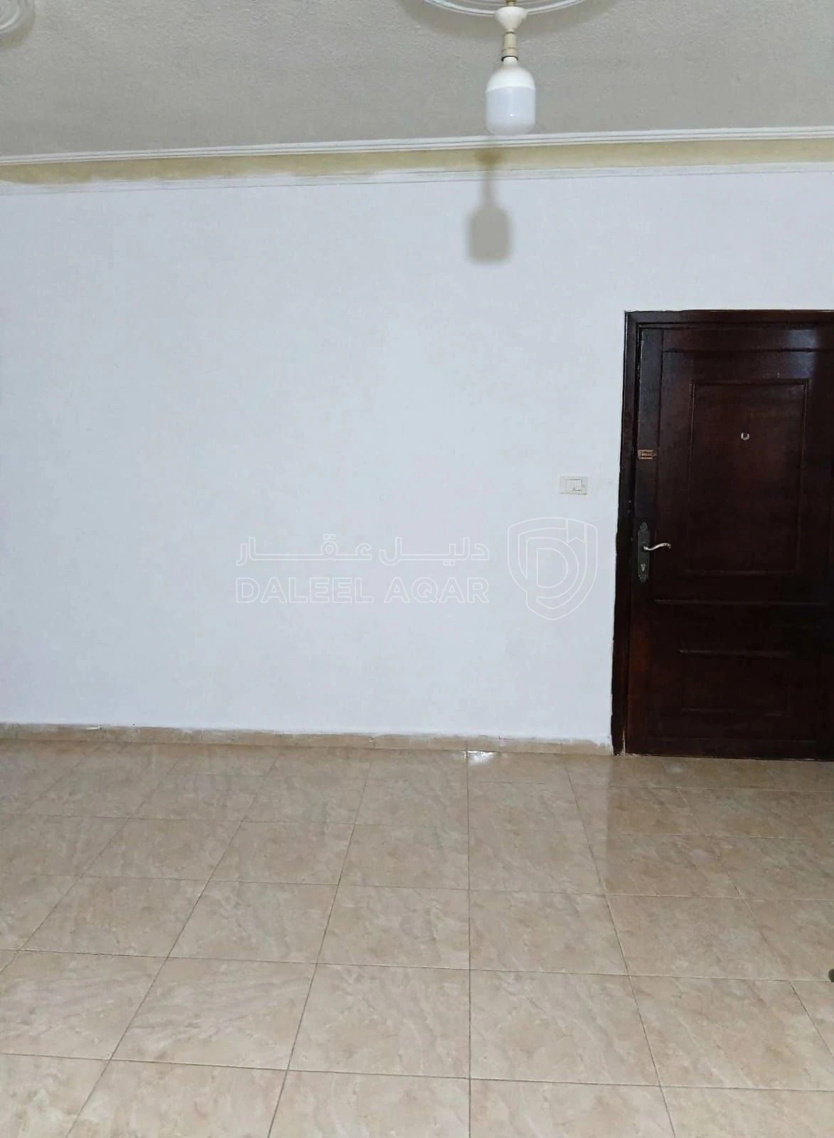 شقة في ضاحية الأمير حسن بالقرب من مسجد فخري سنجقية  - 35,000 دأ - صورة 7