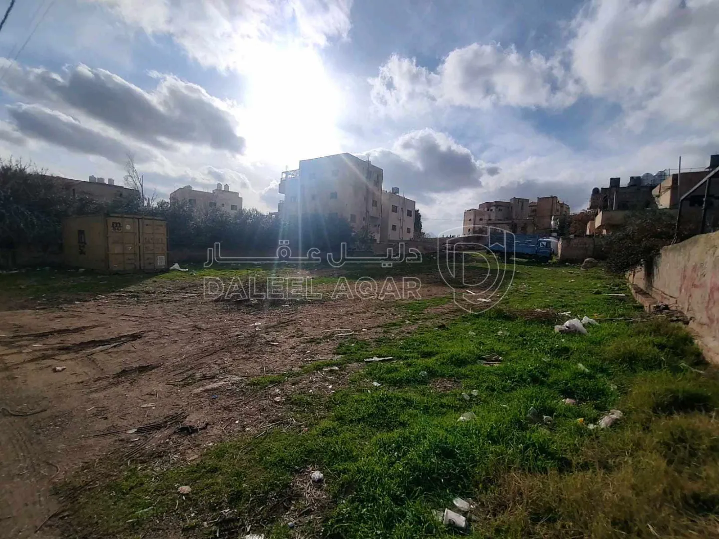 أرض في عمان - الجويدة - حي الباير - 75,000 دأ - صورة 1