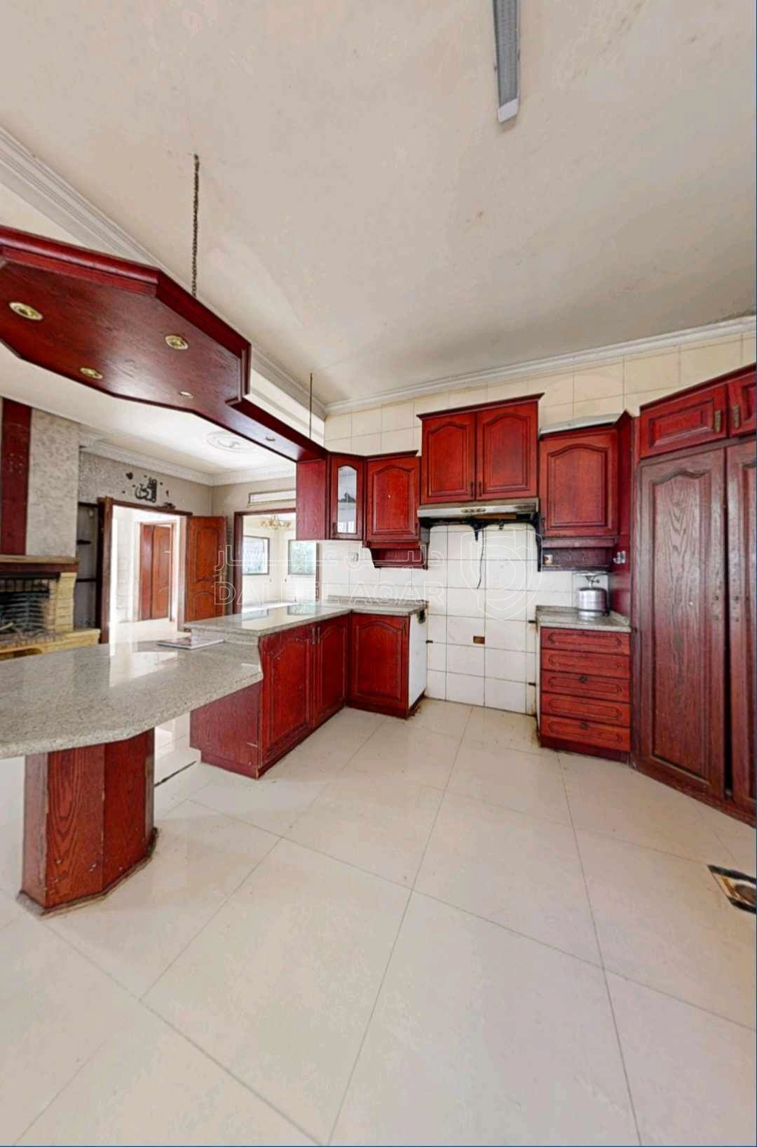 فيلا/منزل في بيت مستقل للبيع اربد قرب قصر العدل  - 118,000 دأ - صورة 1