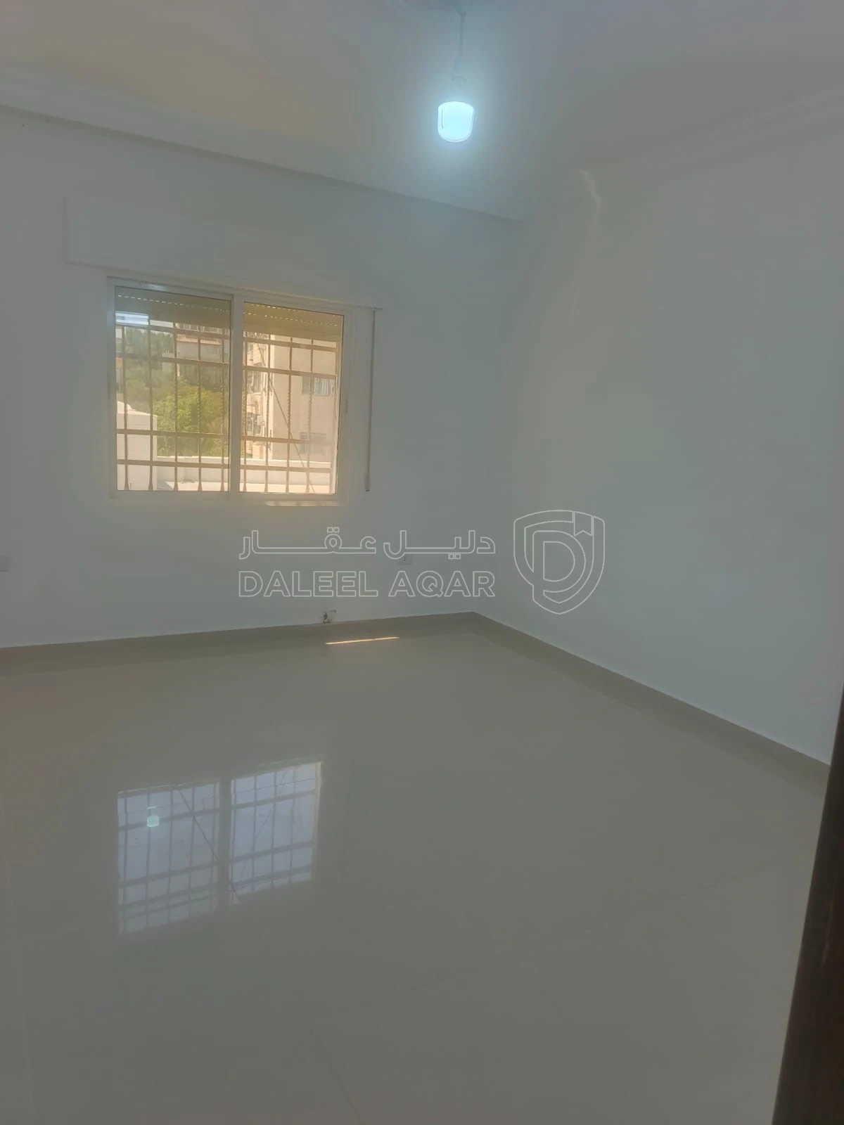 شقة في اربد- ايدون/ الوطية مقابل مدرة المرساة عمارة رامي  - 48,000 دأ - صورة 12