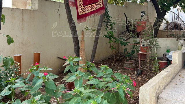 فيلا/منزل في عمان الجويده ش.عامر الشعبي قرب مدرسة البحث العلمي - 95,000 دأ - صورة NaN