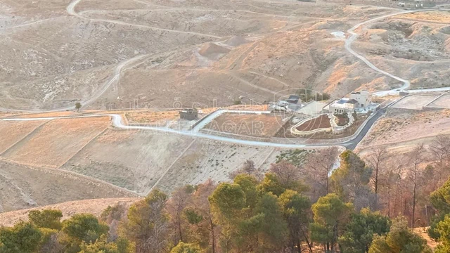 أرض في السلط نزول الصبيحي خلف كافيه غروب الشمس 🌞  - 55,000 دأ - صورة NaN