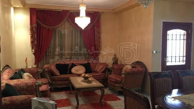 شقة - حي الرونق قرب النادي الاهلي بيادر وادي السير - 150000 دأ