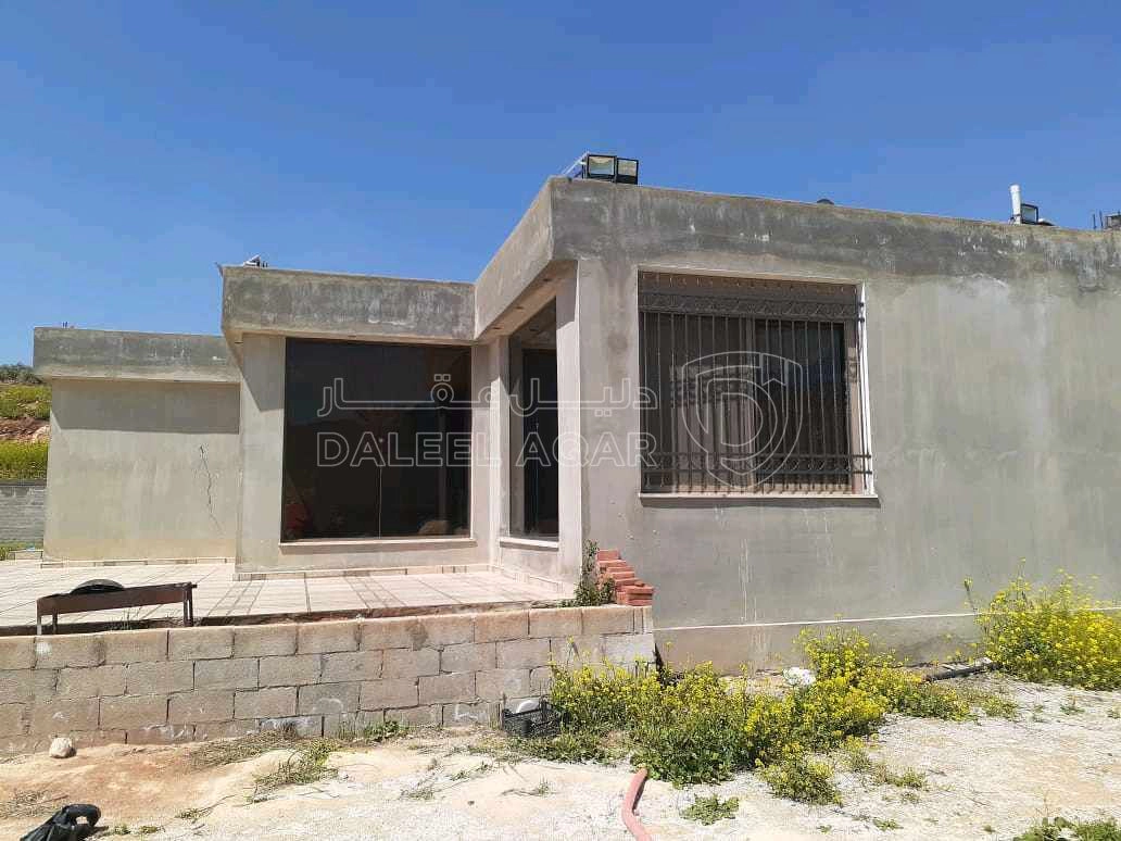 مزرعة/شاليه في طريق جرش المفرق ،شاليه مع مسبح  - 120,500 دأ - صورة 1