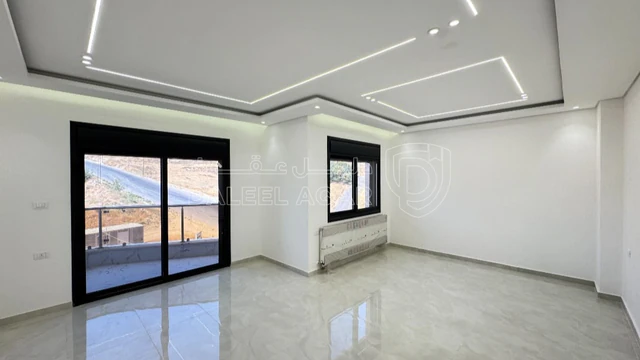 شقة - عمان الجبيهة حي المنصور  - 95000 دأ
