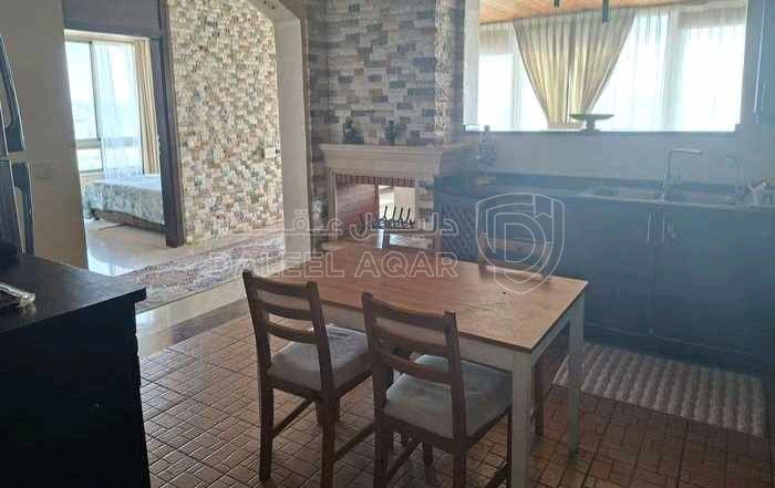 شقة في عمان حي الكرسي شقة طابق اخير للبيع - 259,000 دأ - صورة 1