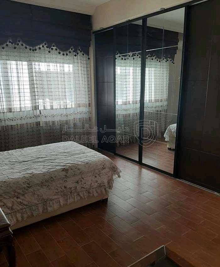 شقة في عمان حي الكرسي شقة طابق اخير للبيع - 259,000 دأ - صورة 1