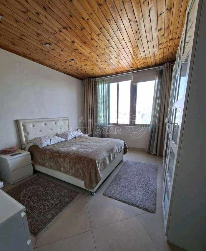 شقة في عمان حي الكرسي شقة طابق اخير للبيع - 259,000 دأ - صورة 1